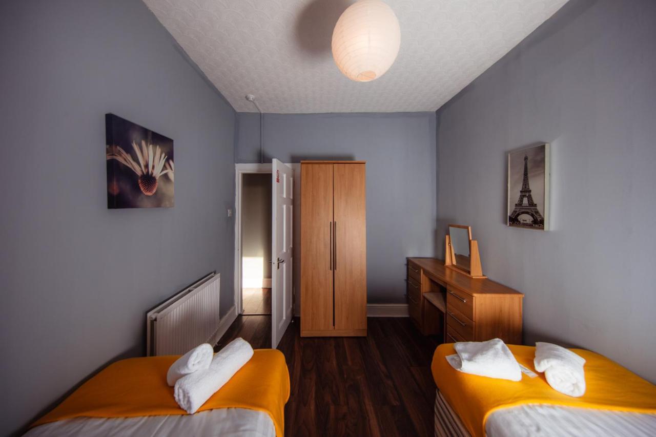 Super Central 4Bedroom Apartment At The Meadows Edinburgh Exterior photo
